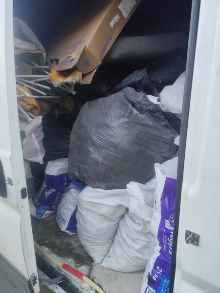 Debarasari rapide & Mutari fara stres!  Suna si rezolvam!